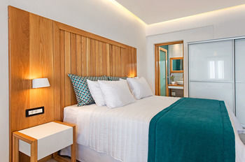 Aura Suites 이메로비글리 외부 사진