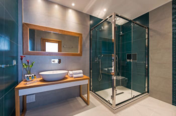 Aura Suites 이메로비글리 외부 사진